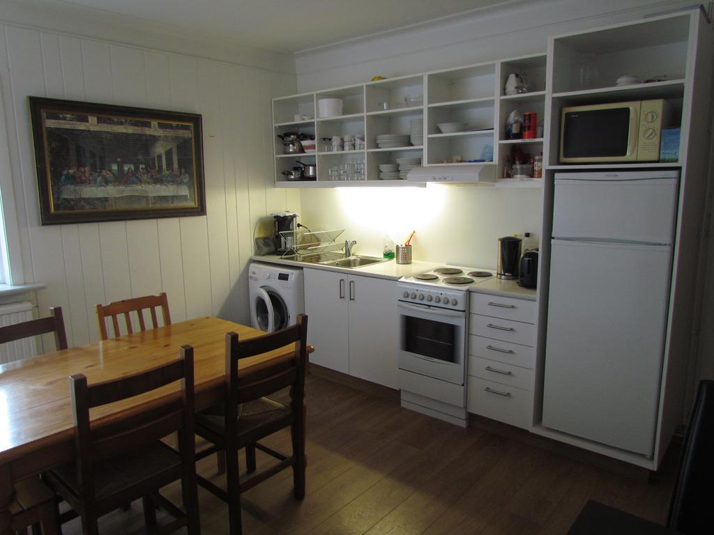 Guesthouse Sunnuholl Vestmannaeyjar Eksteriør bilde
